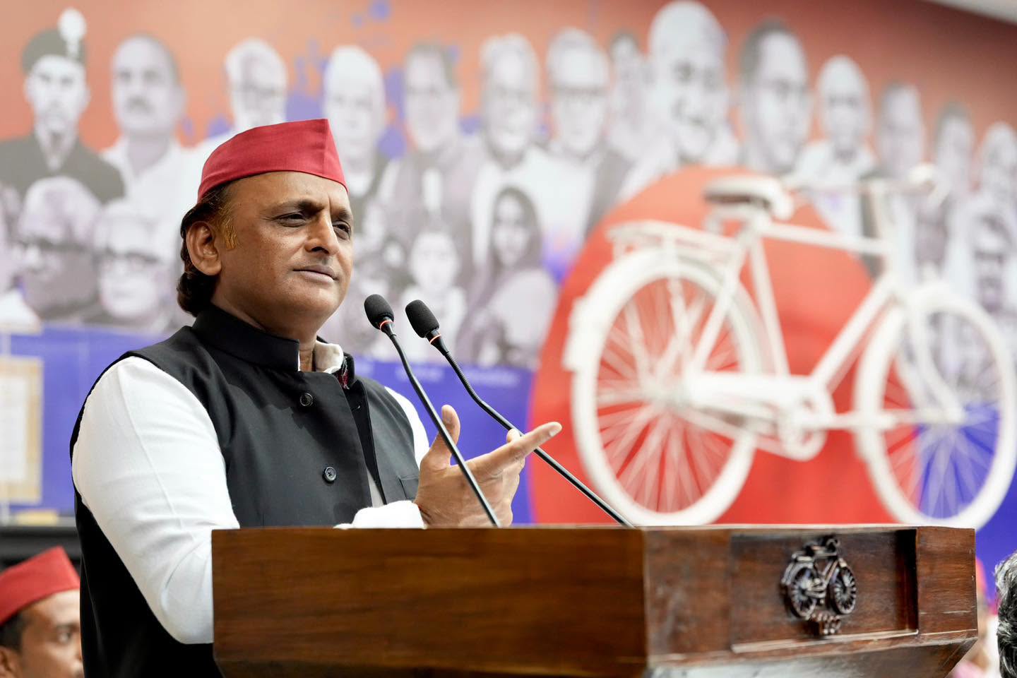 सपा अध्यक्ष अखिलेश यादव 